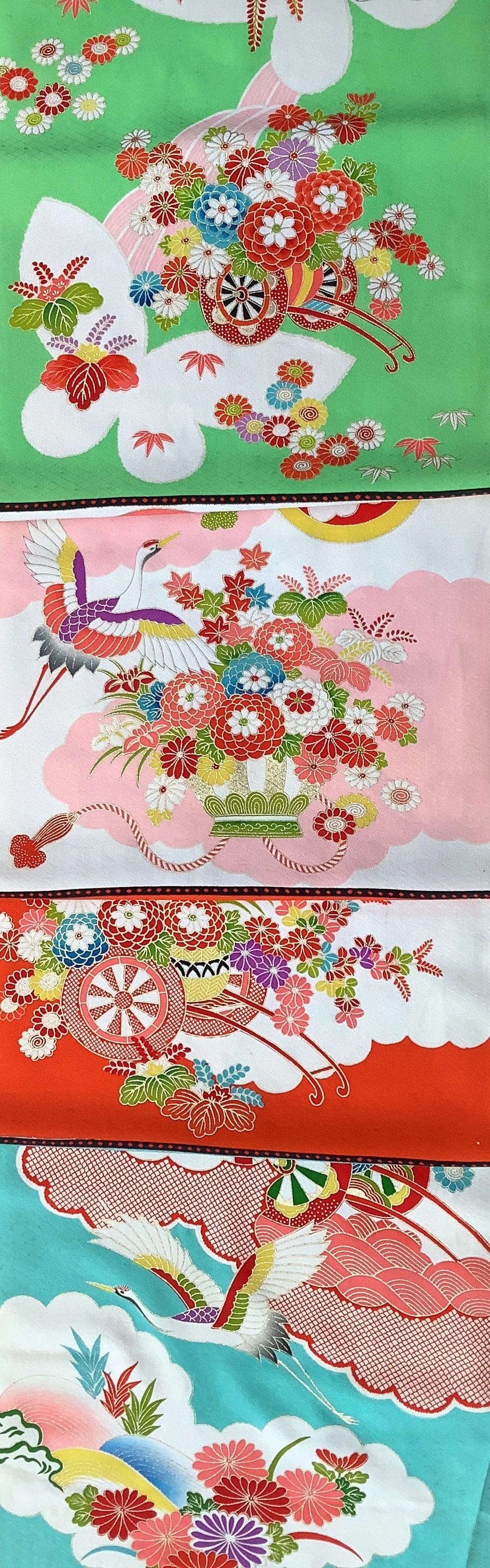 SOLD-7723:1980s-90sJapanese Kimono Silk Roll, Salesperson's Sampler,21 Panels Furisode Type