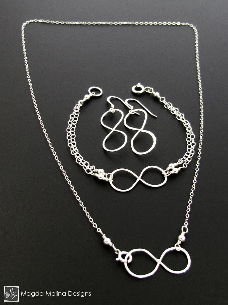 WHOLESALE - The Hammered Silver Infinity Bracelet